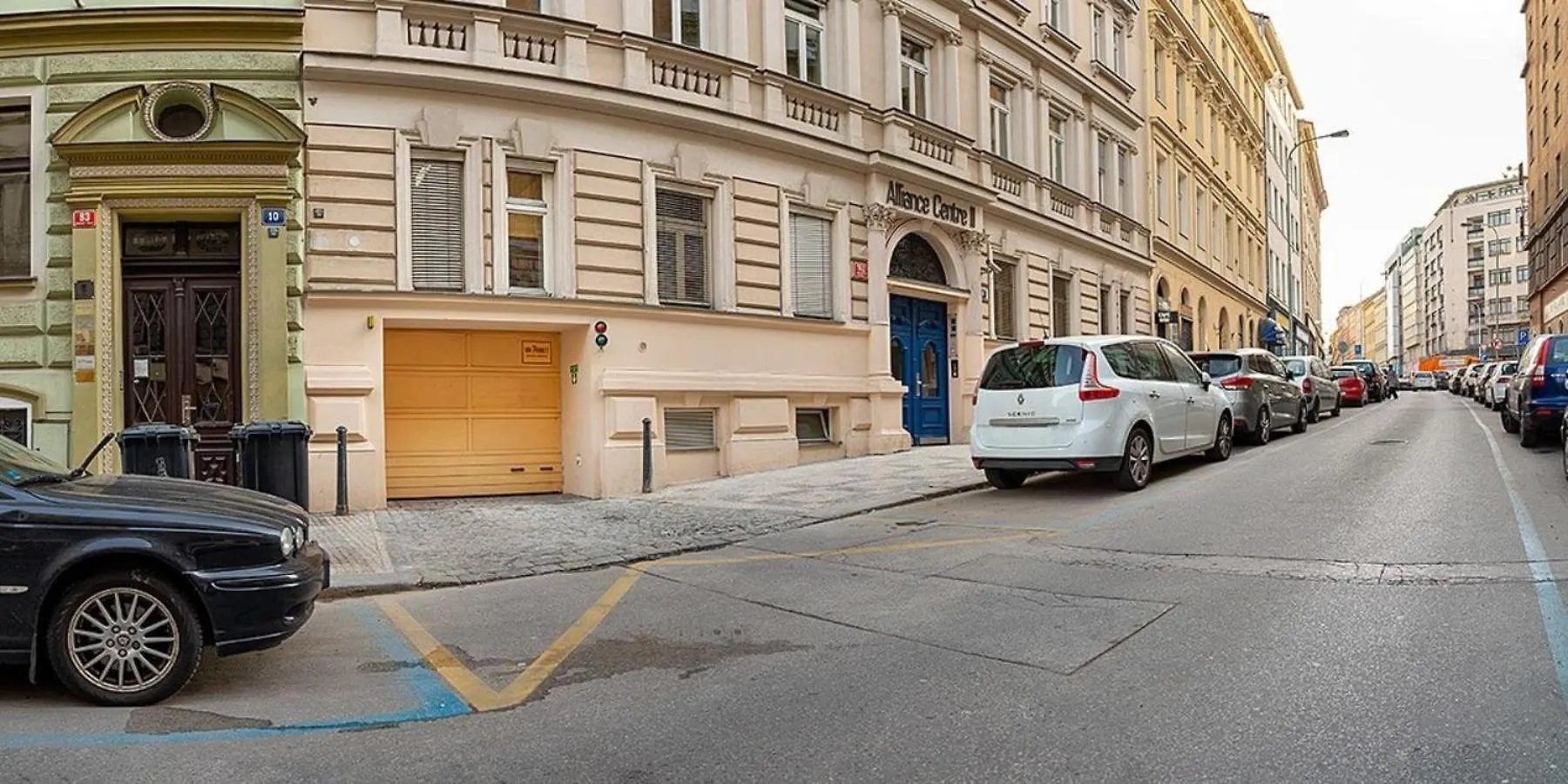 Charming Apartment By Wenceslas Square And National Museum With Ac Prag