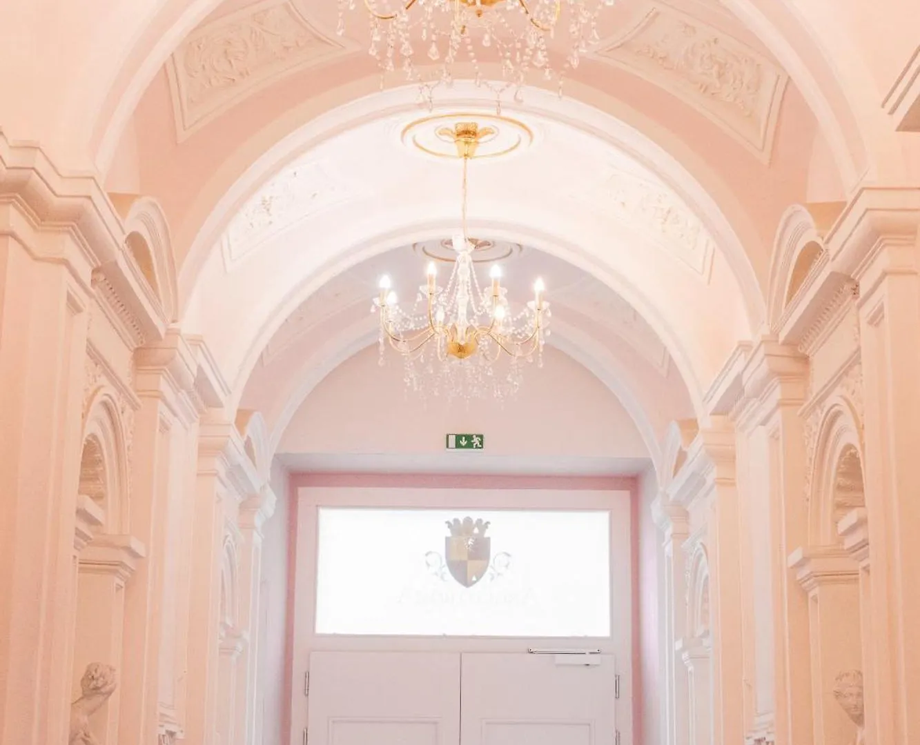 Charming Apartment By Wenceslas Square And National Museum With Ac Prag 0*,  Çek Cumhuriyeti